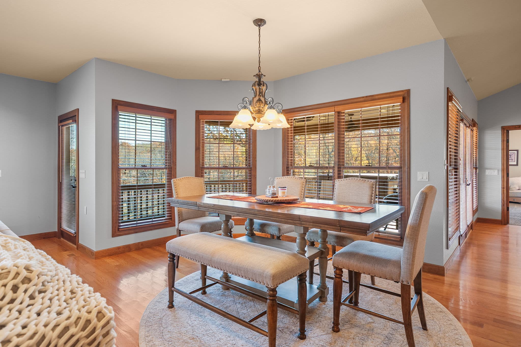 141 W Hickory Ridge Road | Under Contract