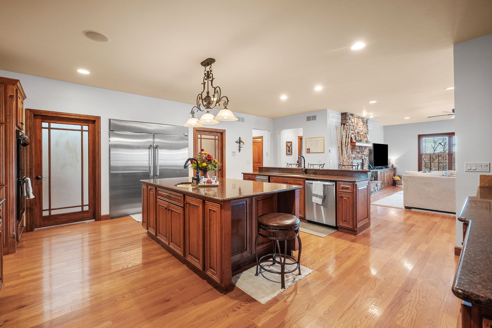 141 W Hickory Ridge Road | Under Contract
