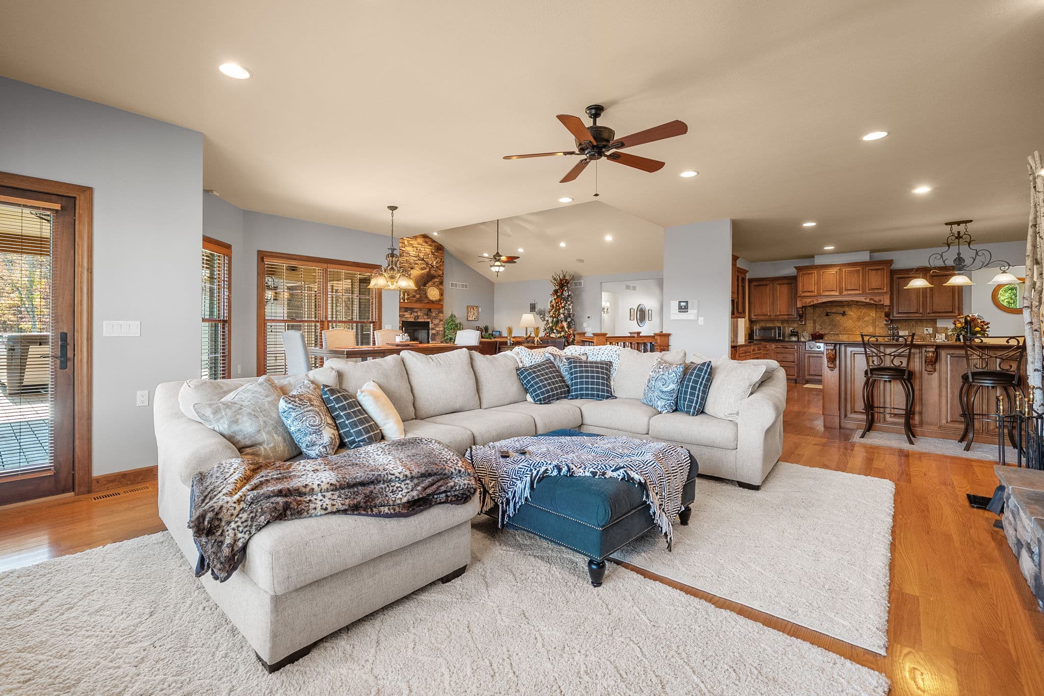 141 W Hickory Ridge Road | Under Contract
