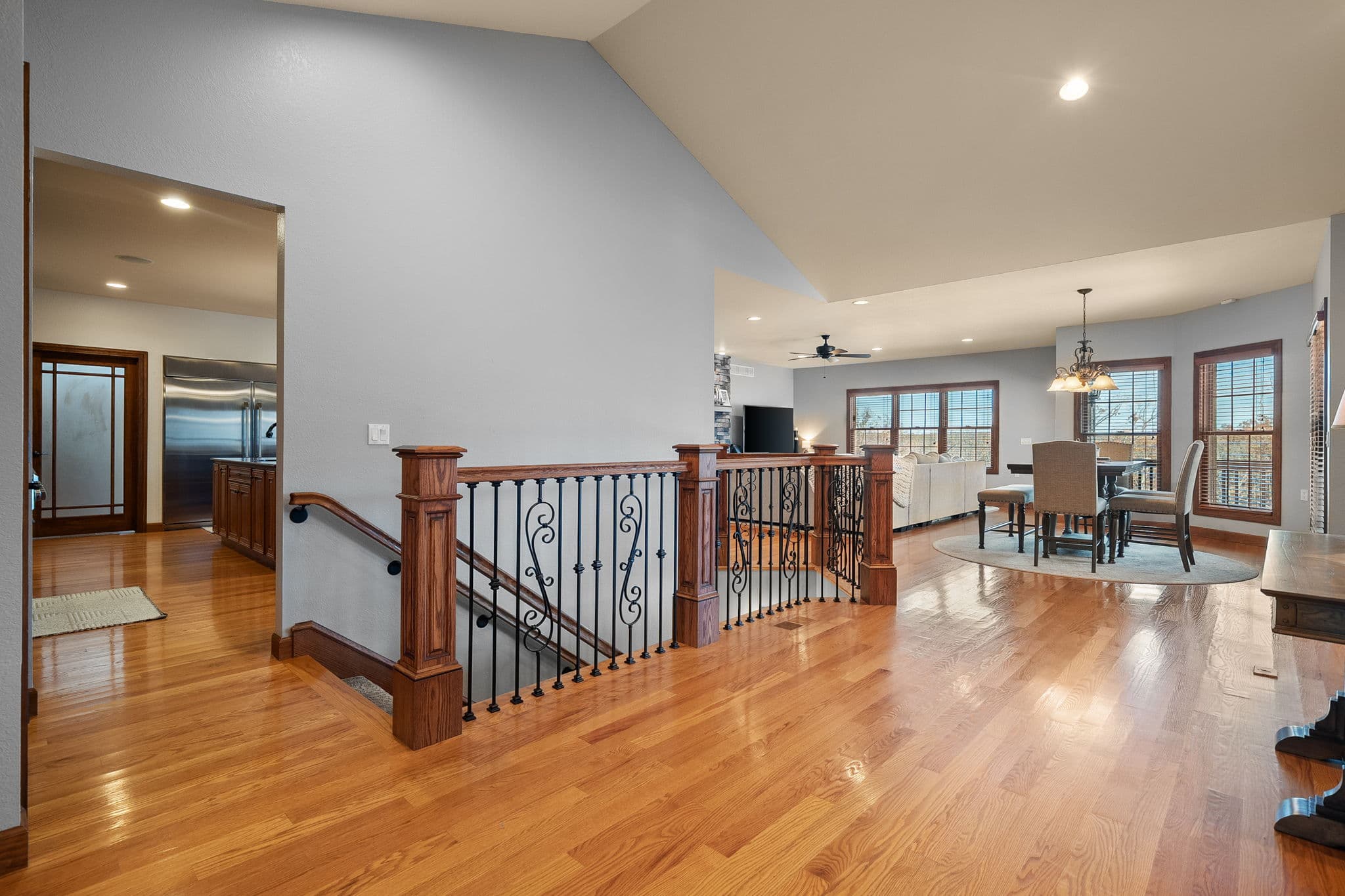141 W Hickory Ridge Road | Under Contract