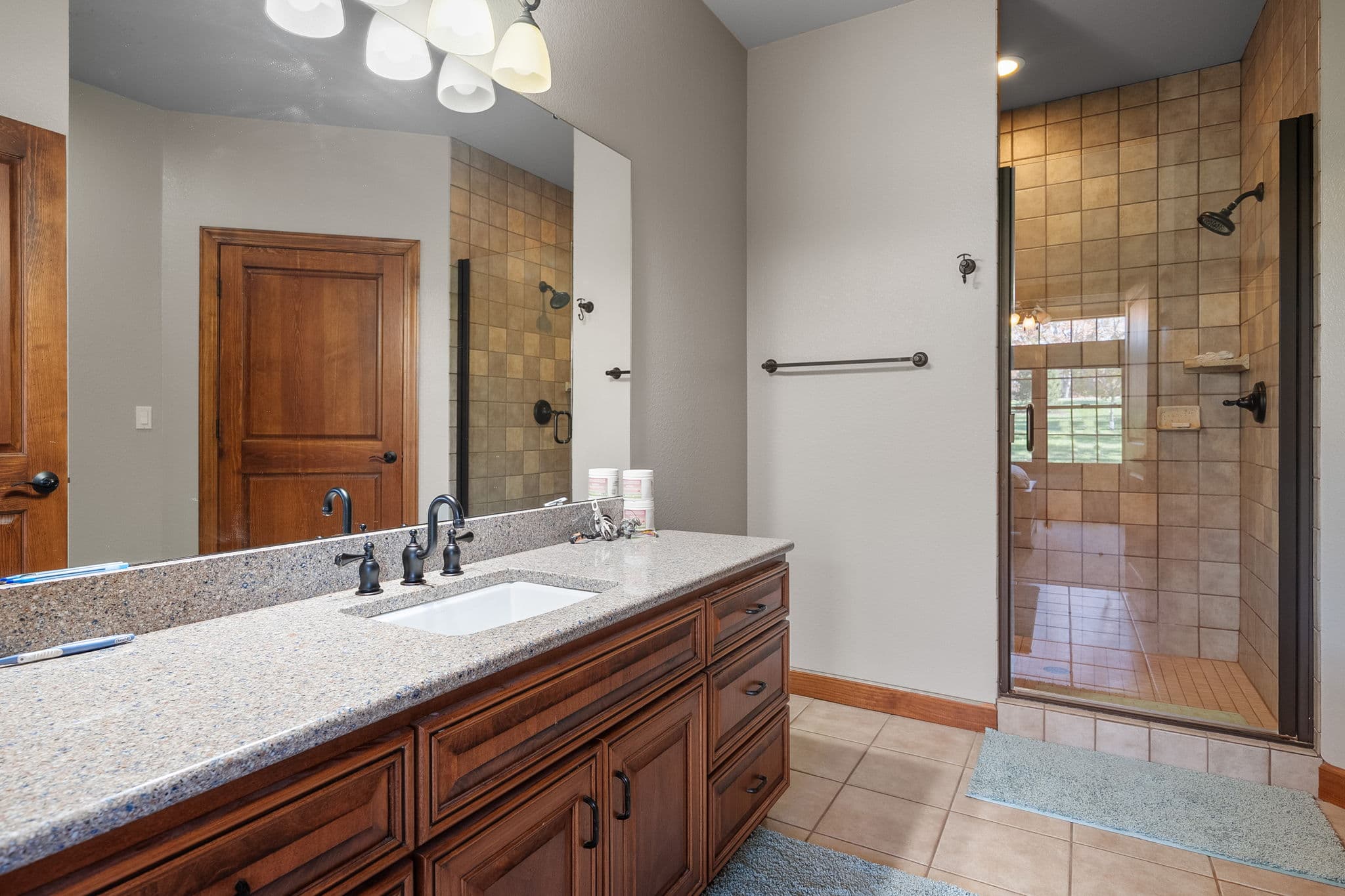 141 W Hickory Ridge Road | Under Contract