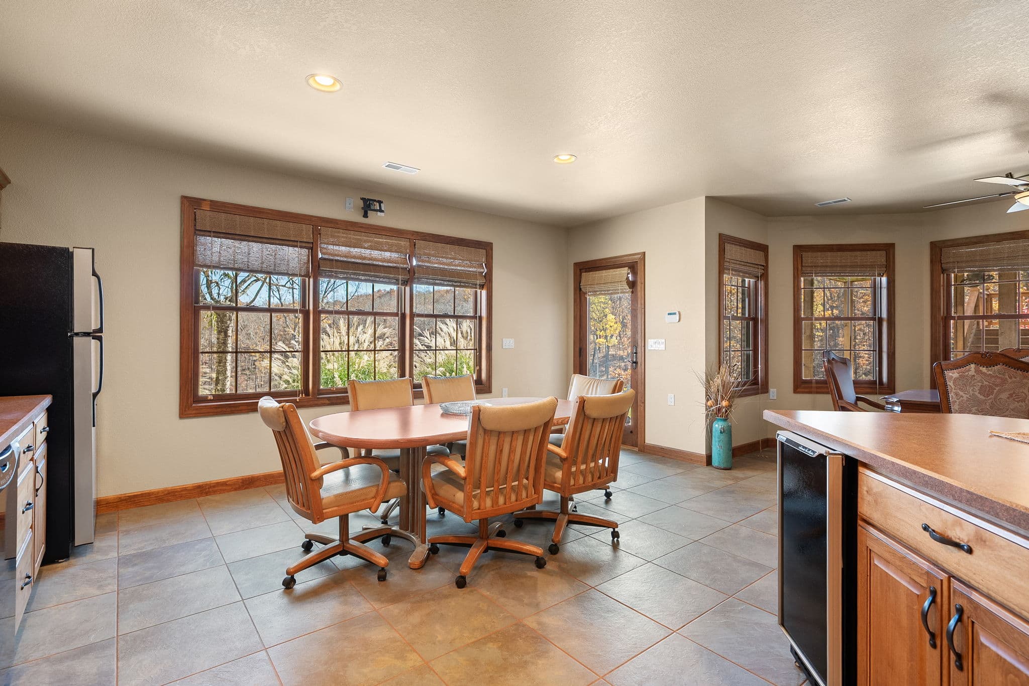 141 W Hickory Ridge Road | Under Contract