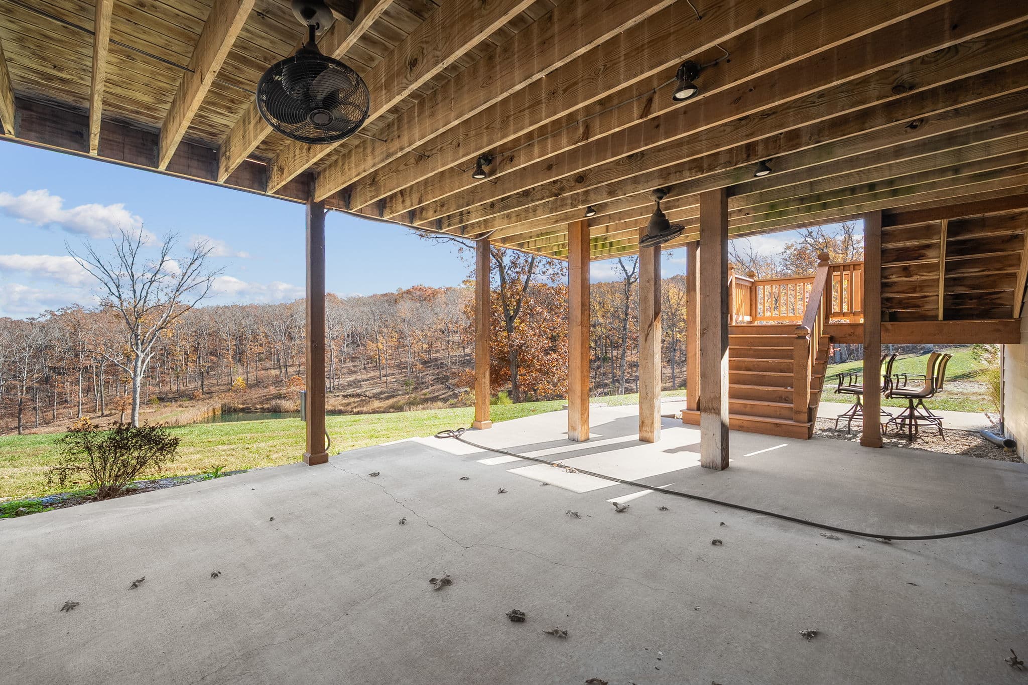141 W Hickory Ridge Road | Under Contract