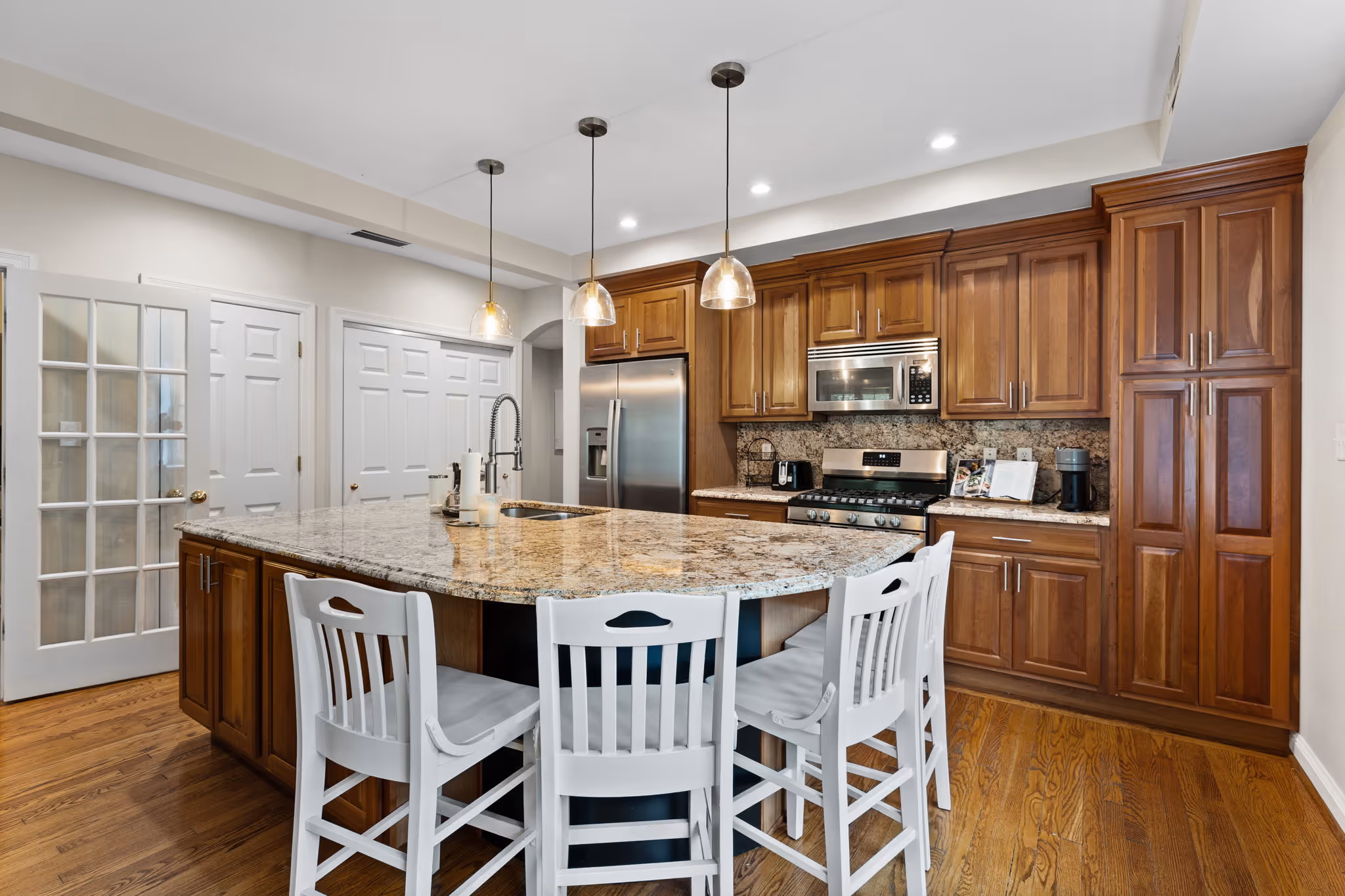 7520 Buckingham 1W | Under Contract
