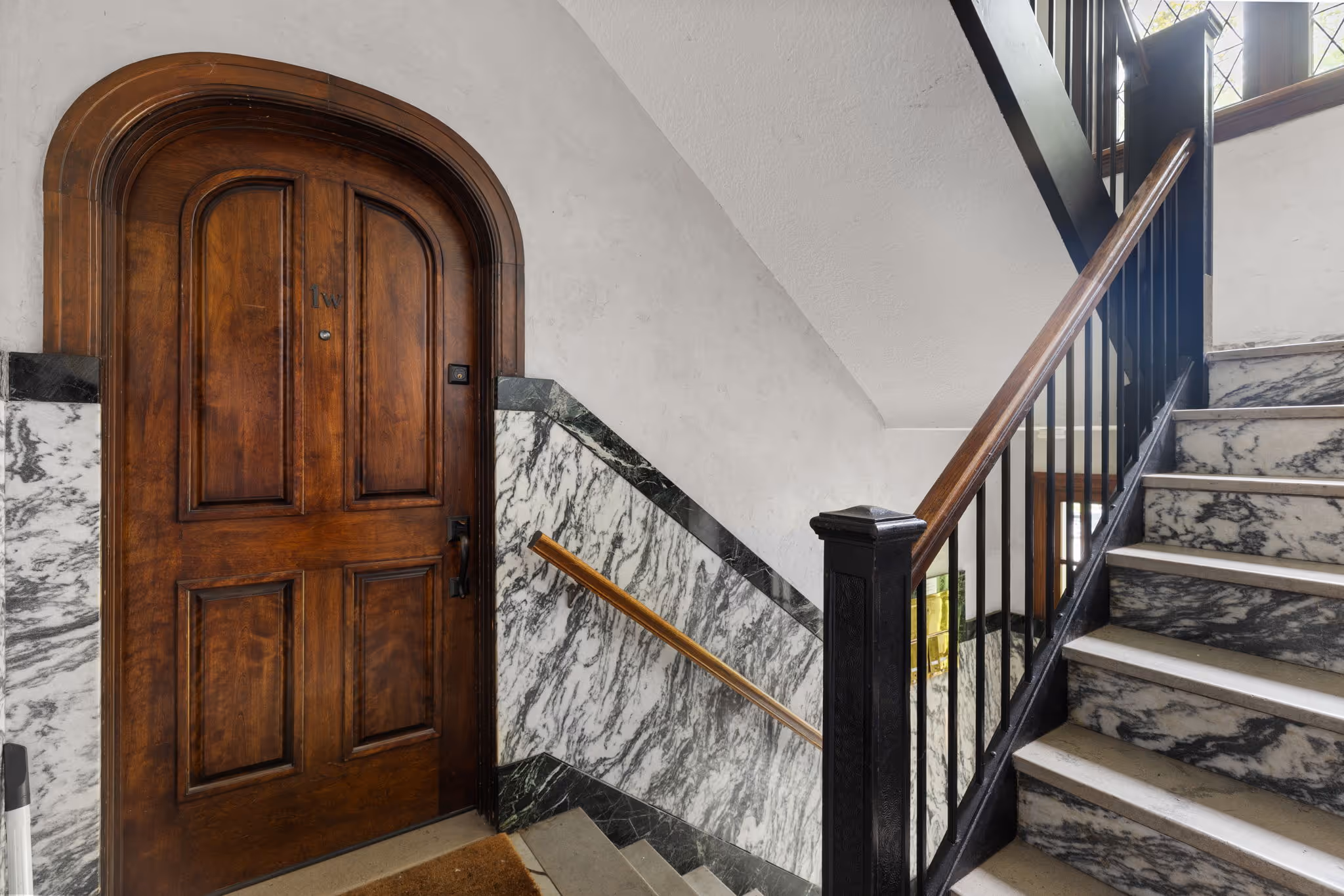 7520 Buckingham 1W | Under Contract