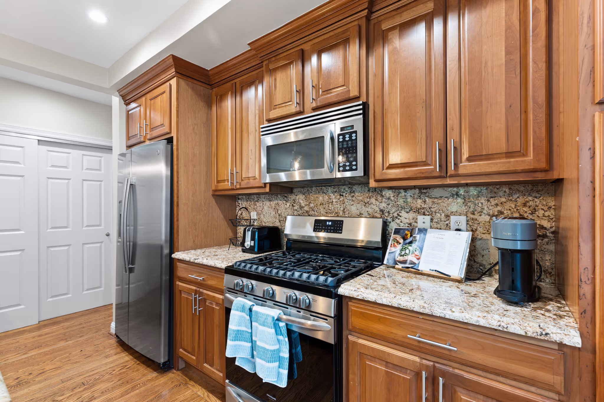 7520 Buckingham 1W | Under Contract