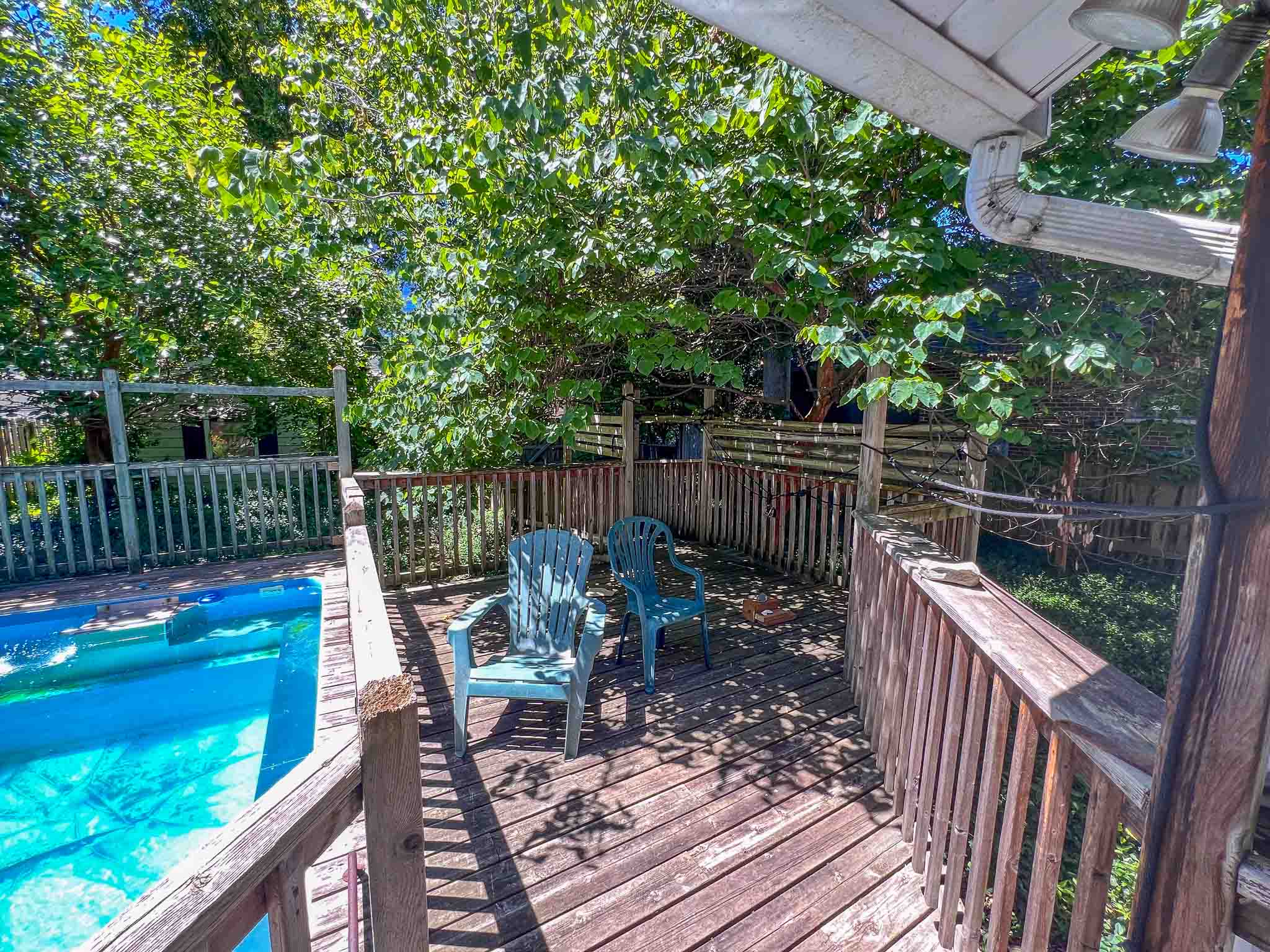 7632 Westmoreland Ave