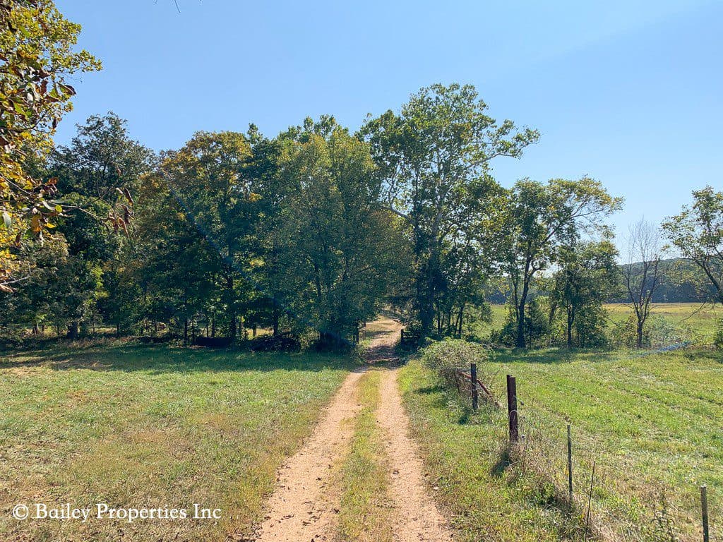 Dogwood Rd | MLS #20070930 | SOLD