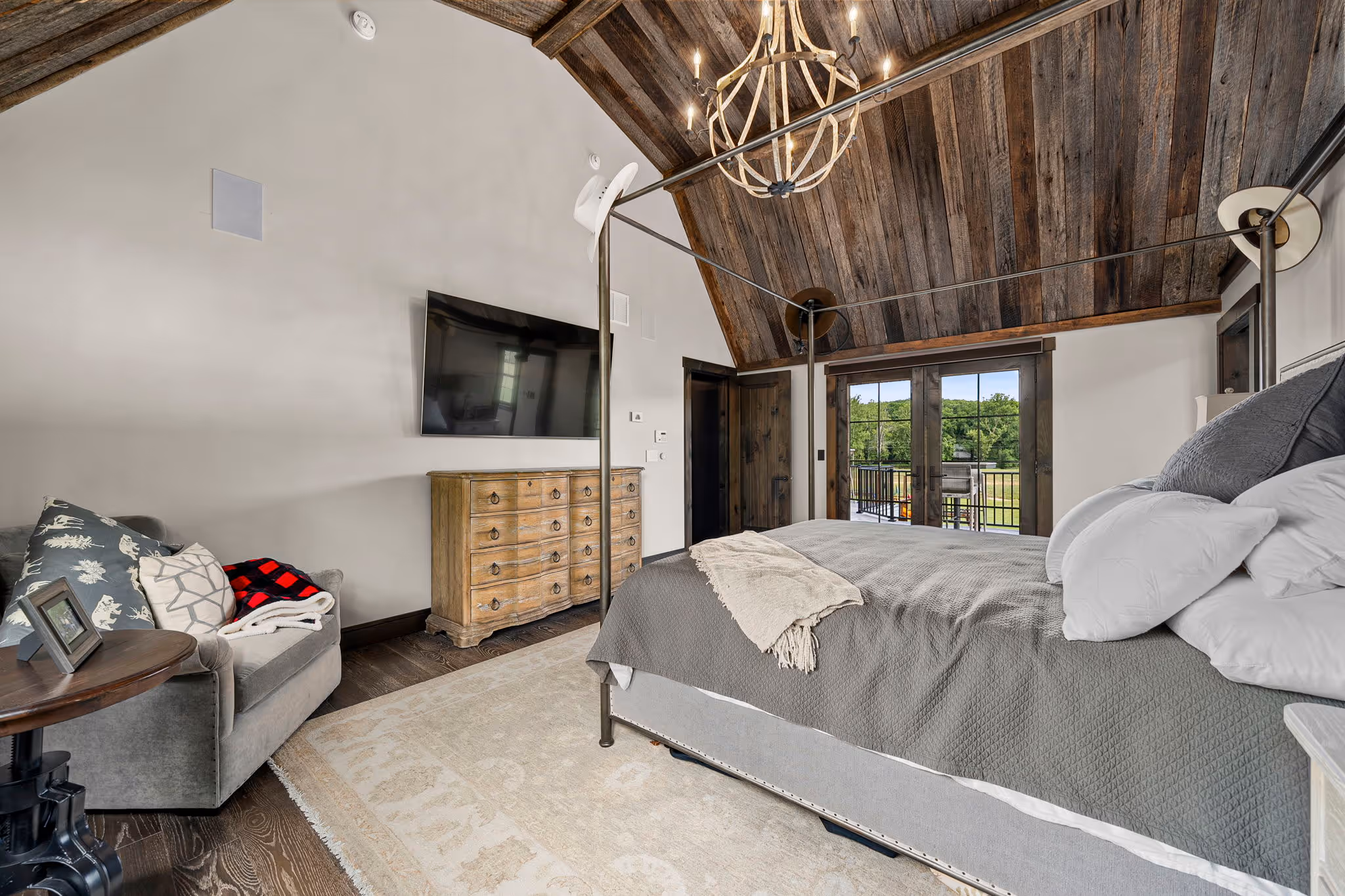 Indian Ridge Creek Ranch