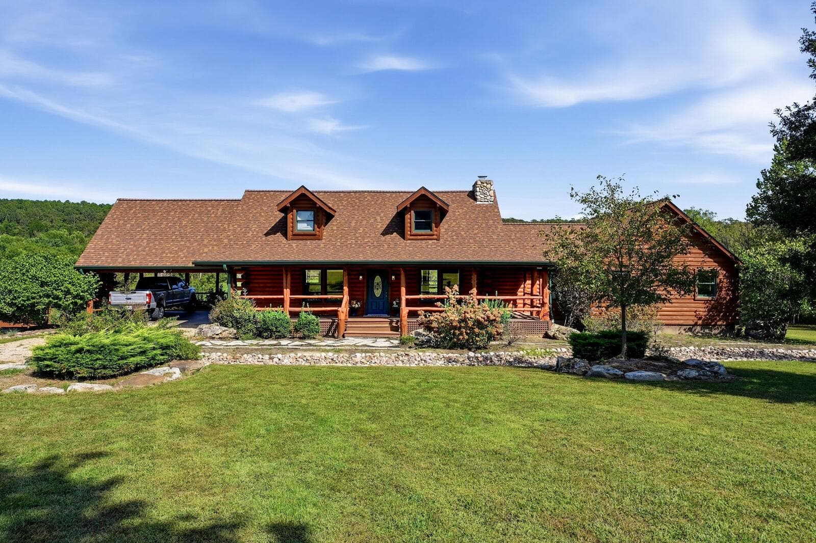 Log home at Meramec Trails near Steelville, Missouri