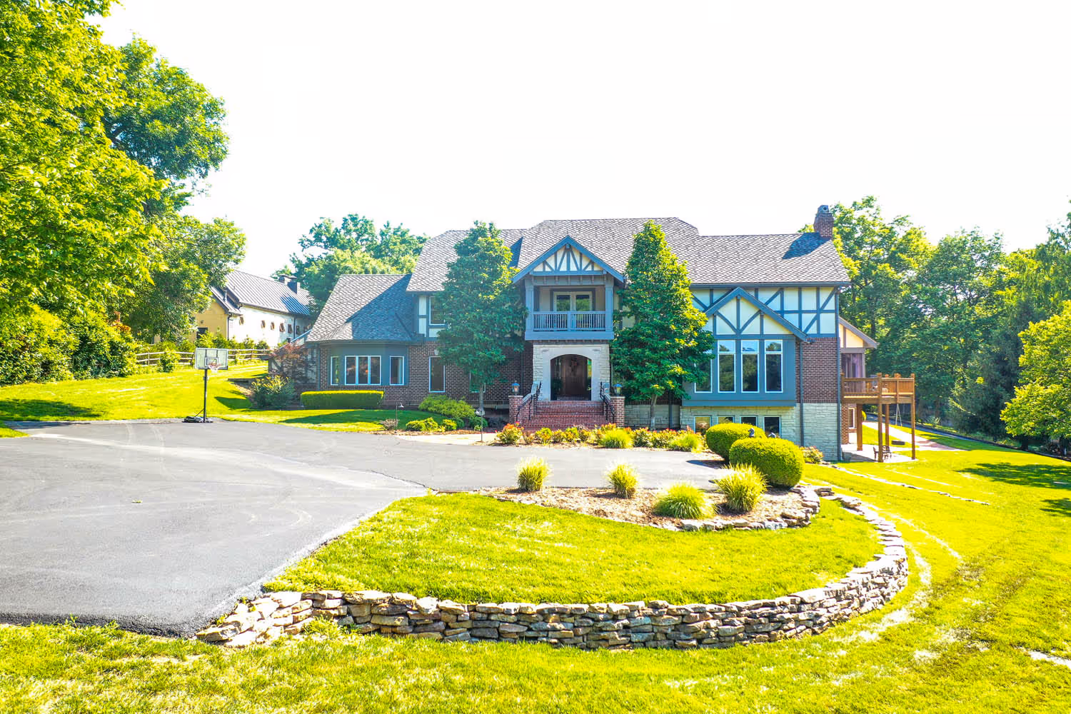 Vallevue Farm